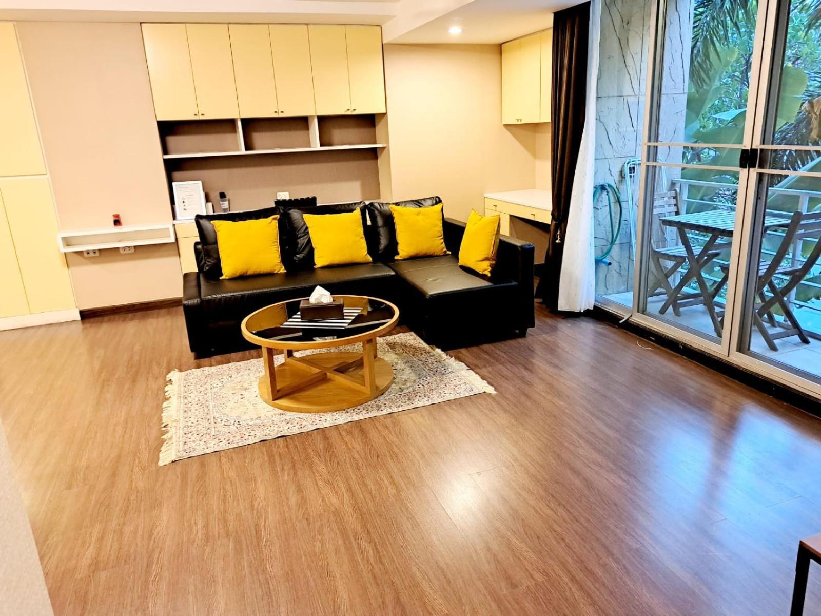 Bahay bakasyunan Downtown 2bedrooms3bth Near Asoke Btsmrt No1 Bangkok